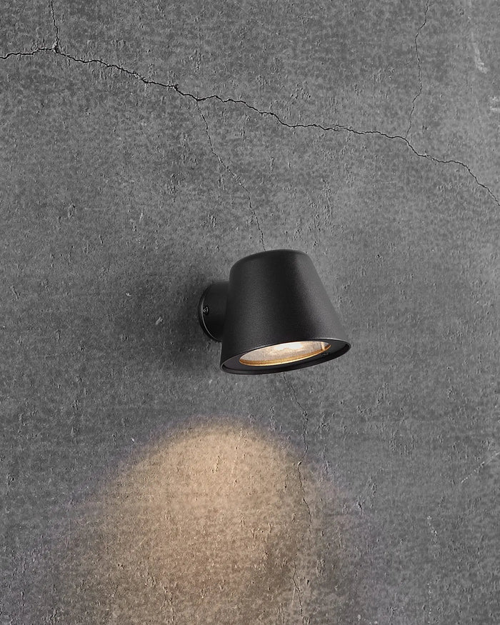 Adjustable Outdoor LED Wall Light