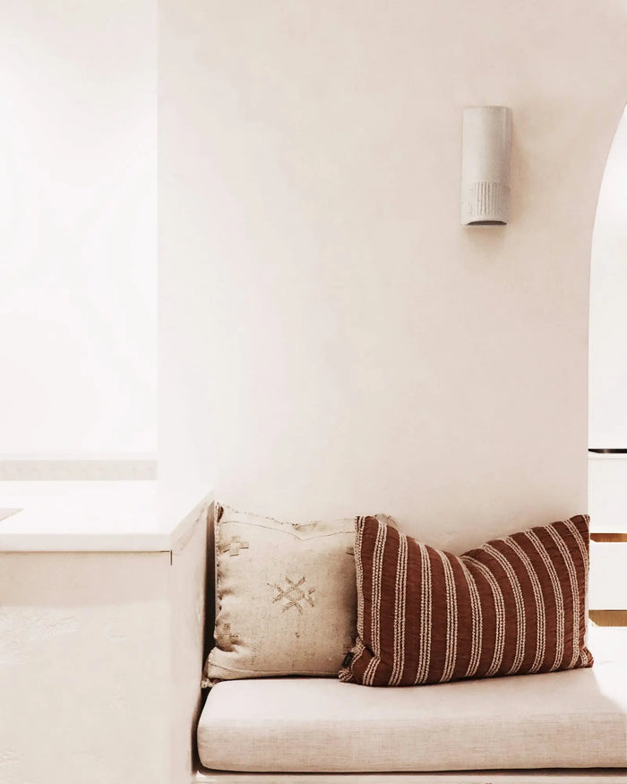 Ribbed Ceramic Wall Light