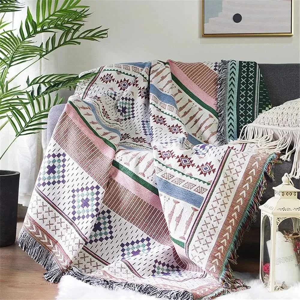 Cozy Polyester Cotton Vibrant Throw Blanket