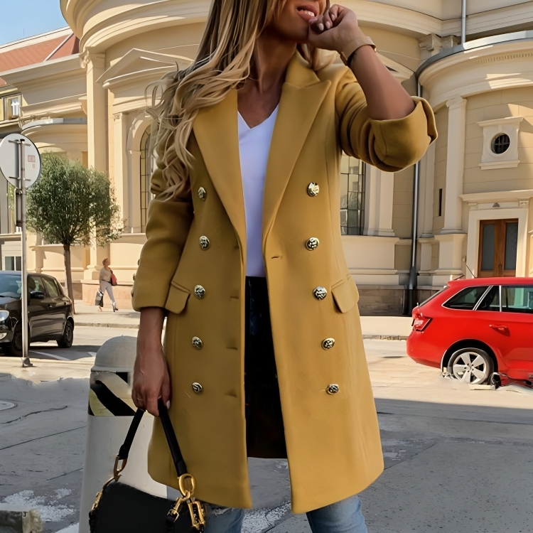 Long Winter Coat with Elegant Double-Breasted Fit in Chic Style