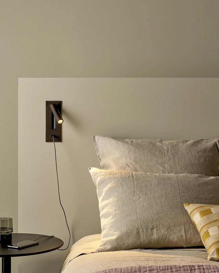 Adjustable USB Reading Wall Light