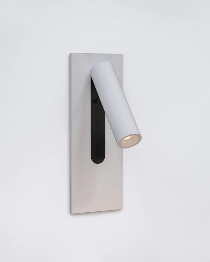 Adjustable USB Reading Wall Light