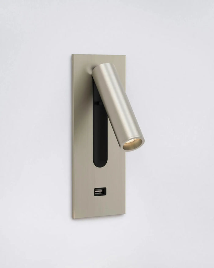 Adjustable USB Reading Wall Light