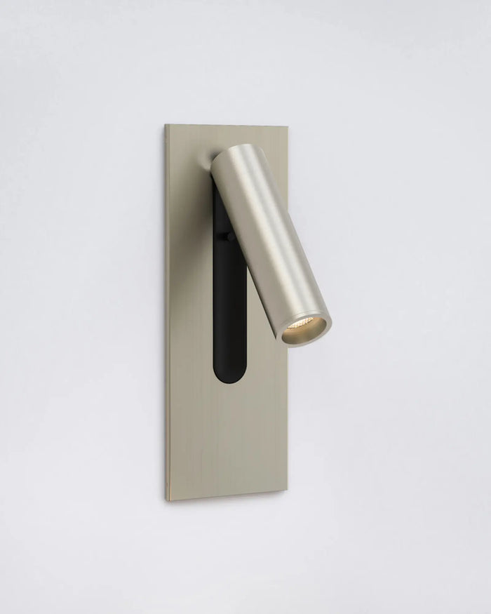 Adjustable USB Reading Wall Light