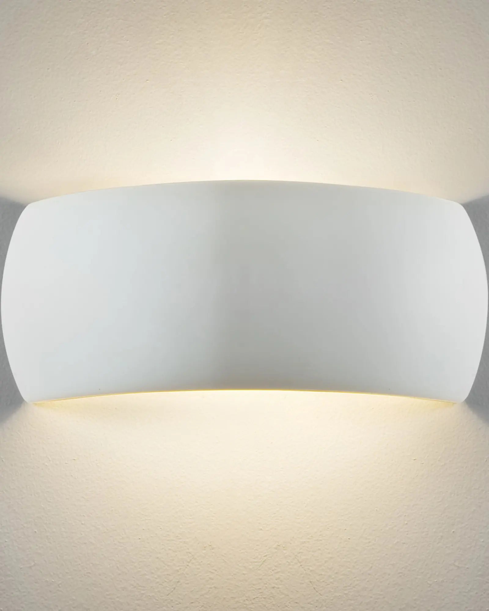 Refined Indoor Wall Light