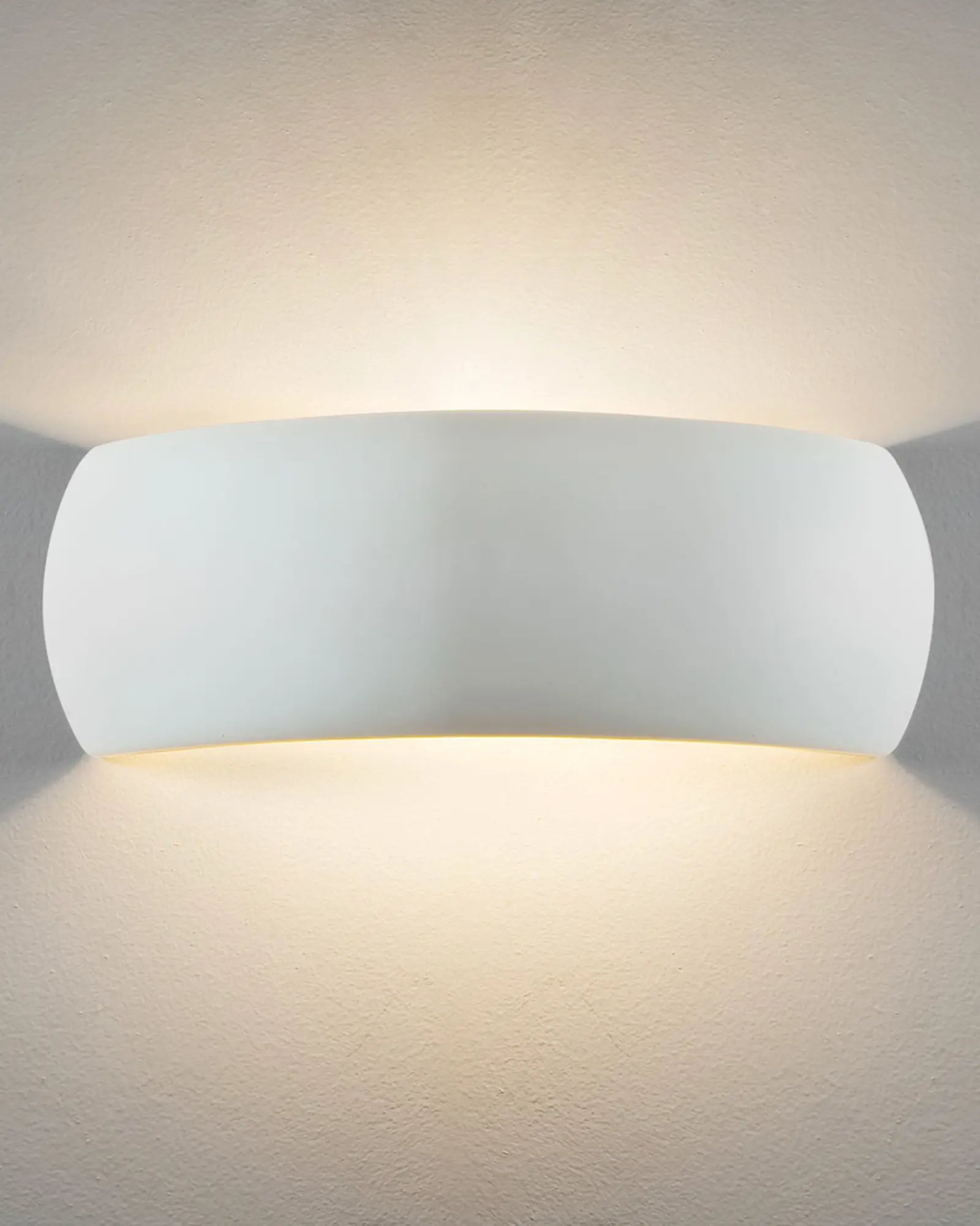 Refined Indoor Wall Light