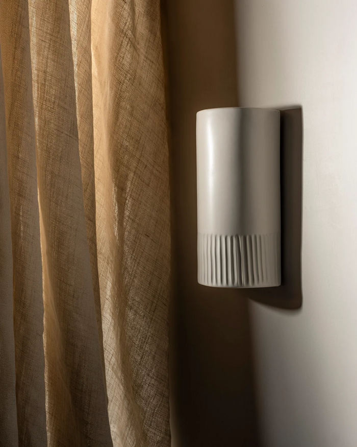 Ribbed Ceramic Wall Light