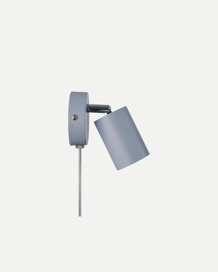 Adjustable Focus Wall Light