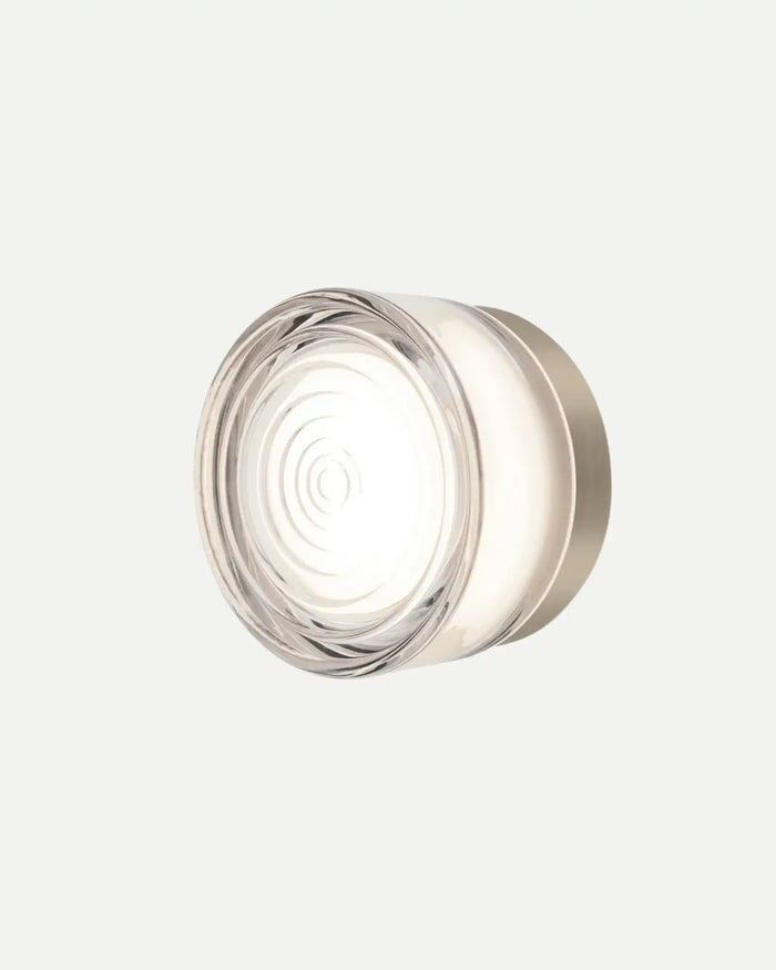 Loop Fusion Circular Wall Light