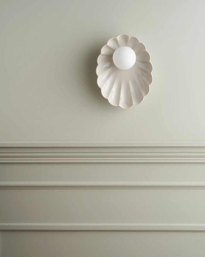 Ceramic Oyster Wall Light