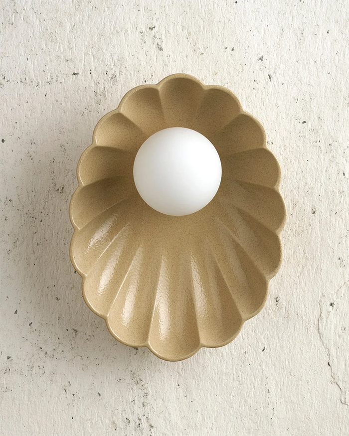 Ceramic Oyster Wall Light