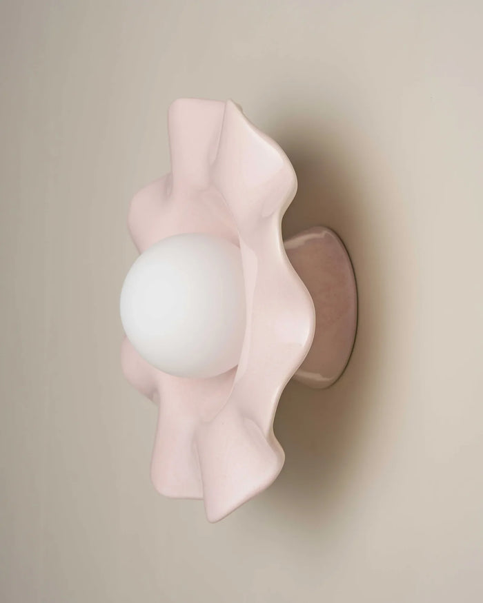 Wavy Ceramic Pearl Wall Light