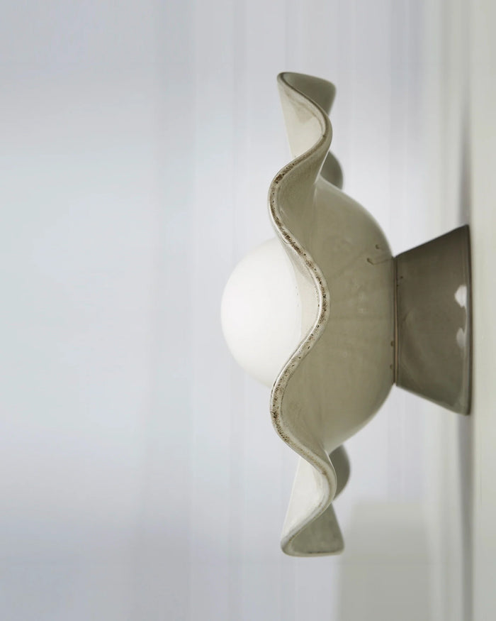 Wavy Ceramic Pearl Wall Light