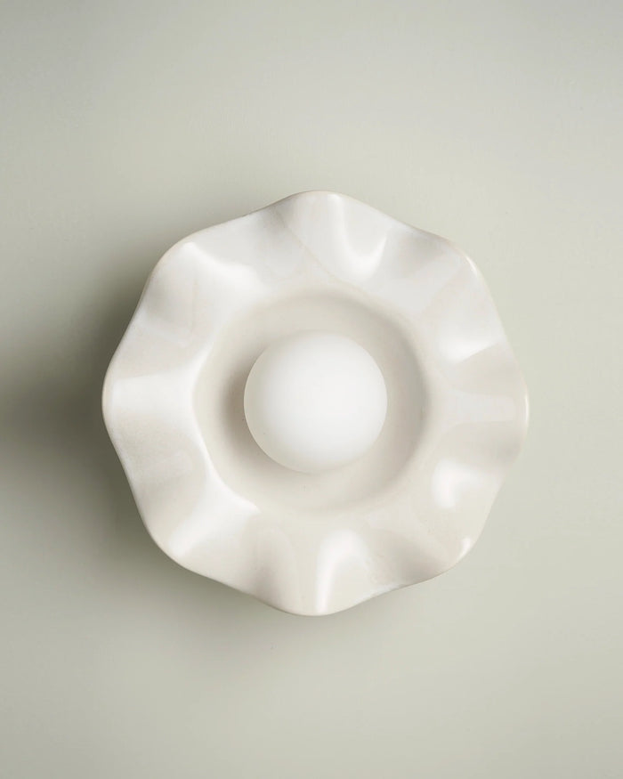 Wavy Ceramic Pearl Wall Light