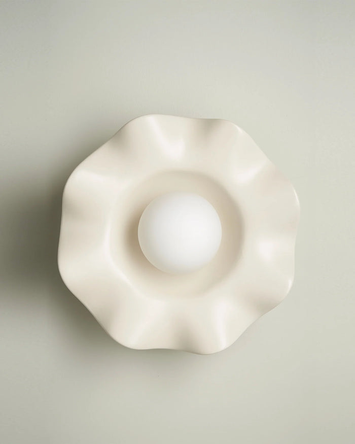 Wavy Ceramic Pearl Wall Light
