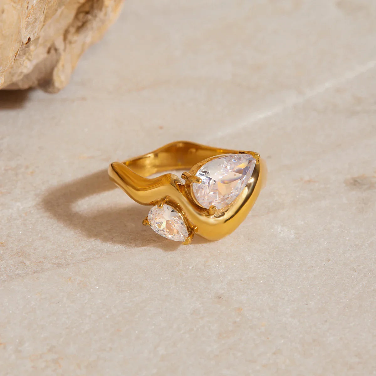Zora Diamond Teardrop Gold Ring