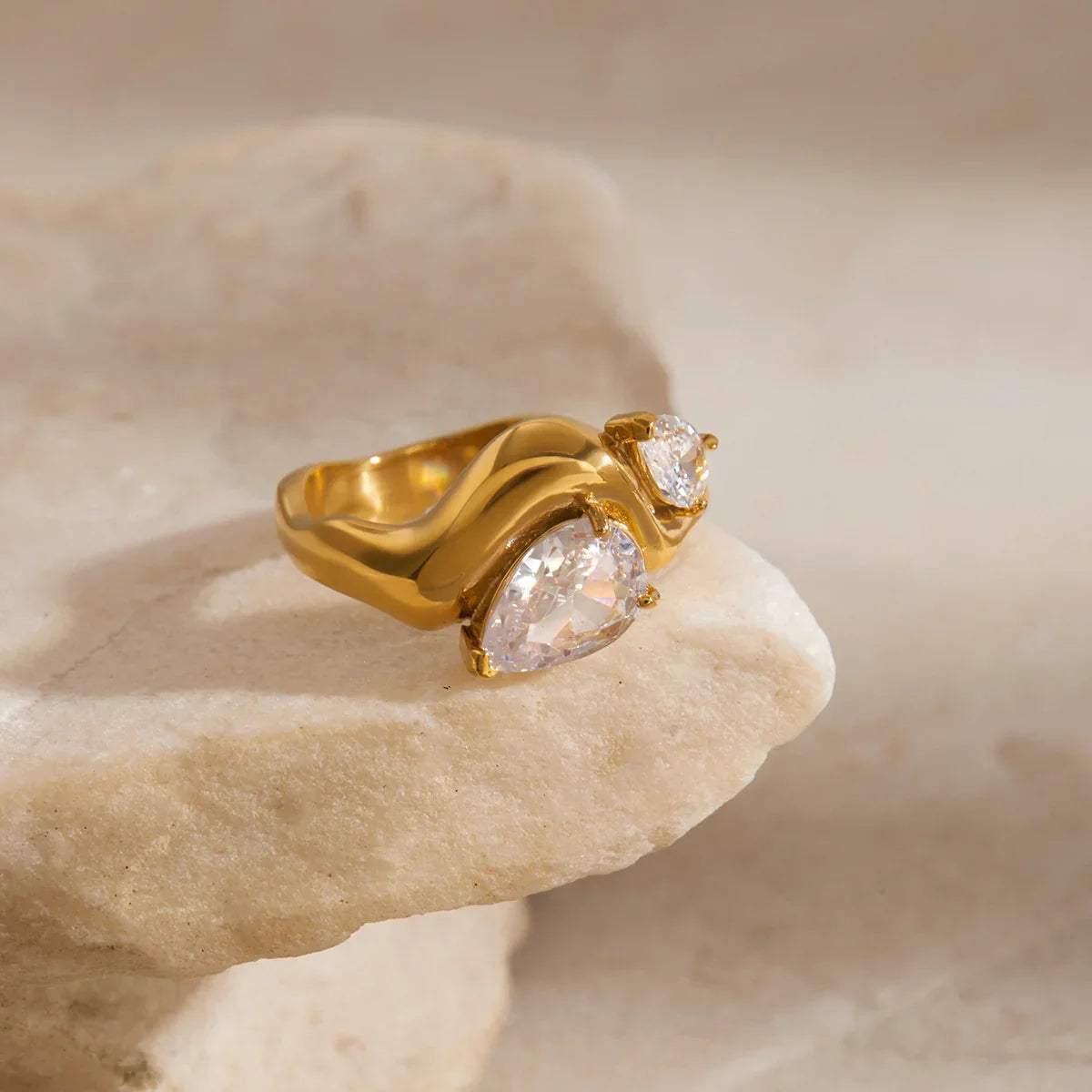 Zora Diamond Teardrop Gold Ring