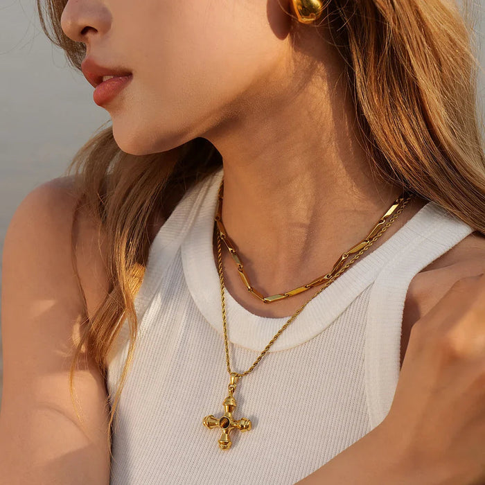Elowen Gold Necklace