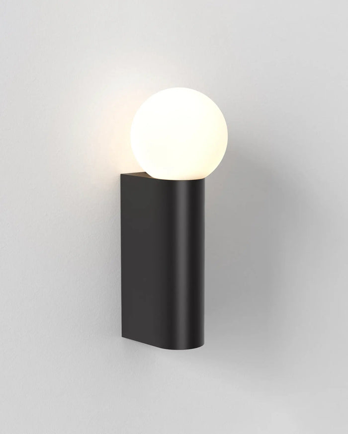 Polished Chrome Single Wall Light