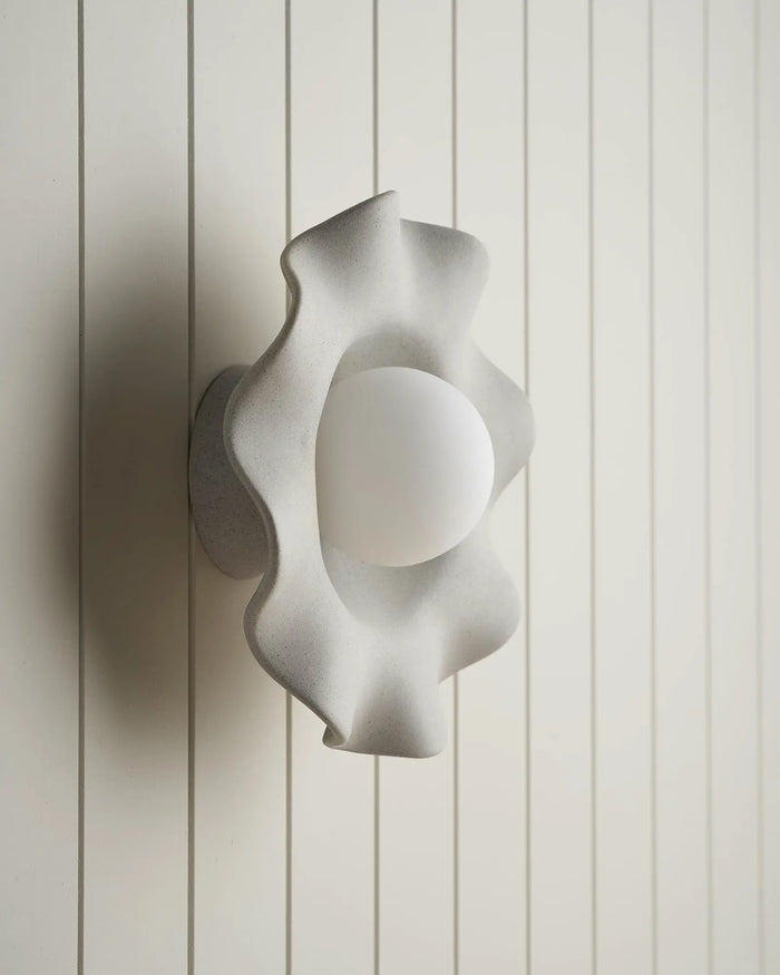Wavy Ceramic Pearl Wall Light