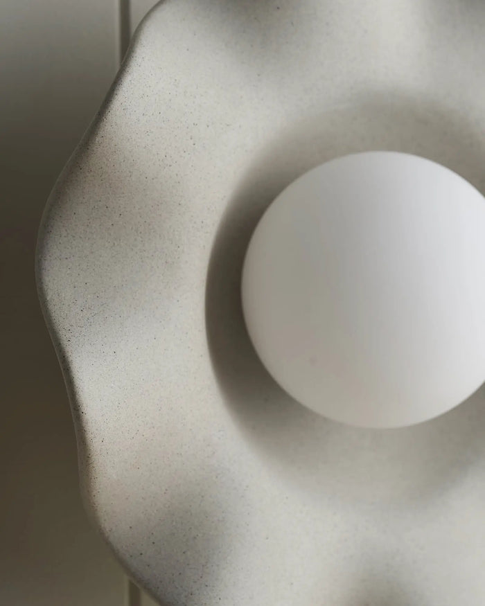 Wavy Ceramic Pearl Wall Light