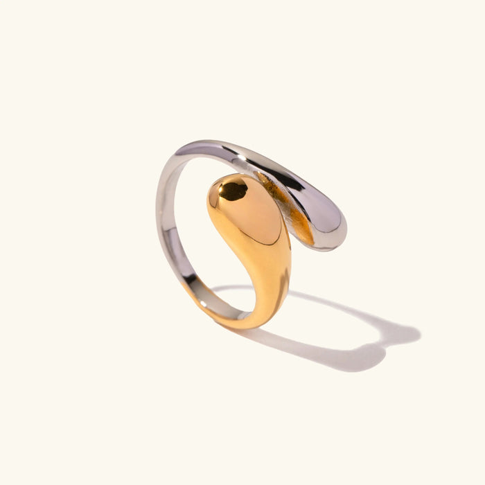 Sabrina Gold Ring