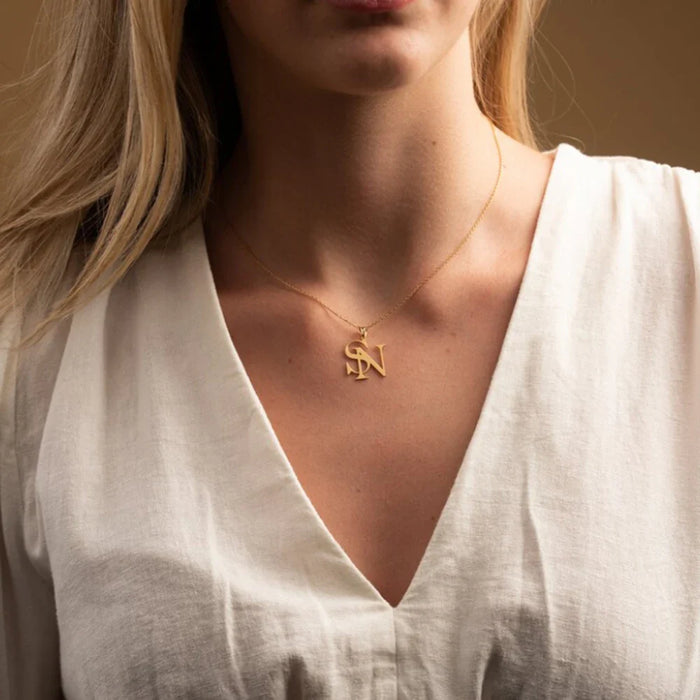 Effie Minimal Personalized Monogram Necklace