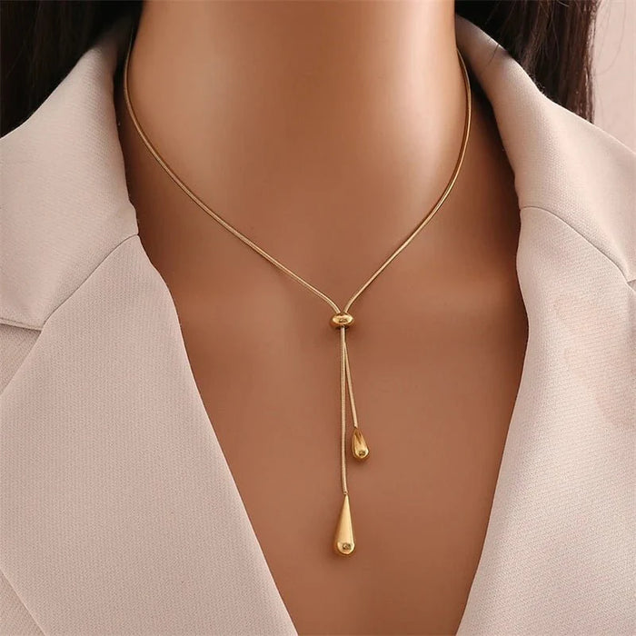 Harriet Adjustable Pull Droplet Necklace and Earrings