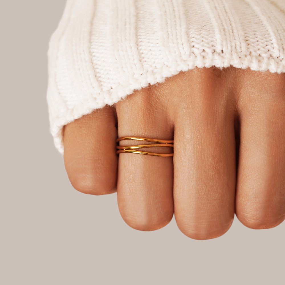 Adriana | Infinity Loop Ring-Ring-Urban Devyne-Urban Devyne