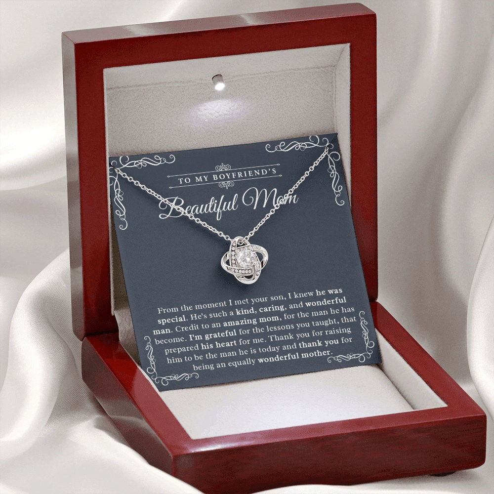 To My Boyfriend's Mom - Love Knot Necklace