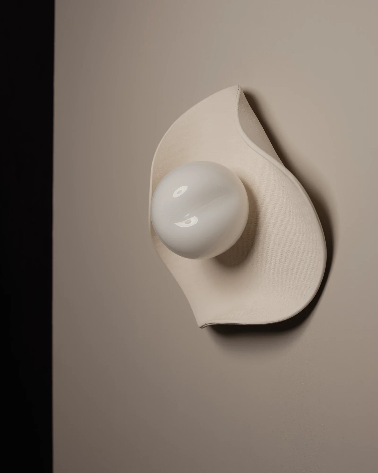 Ceramic Puddle Stone Wall Light