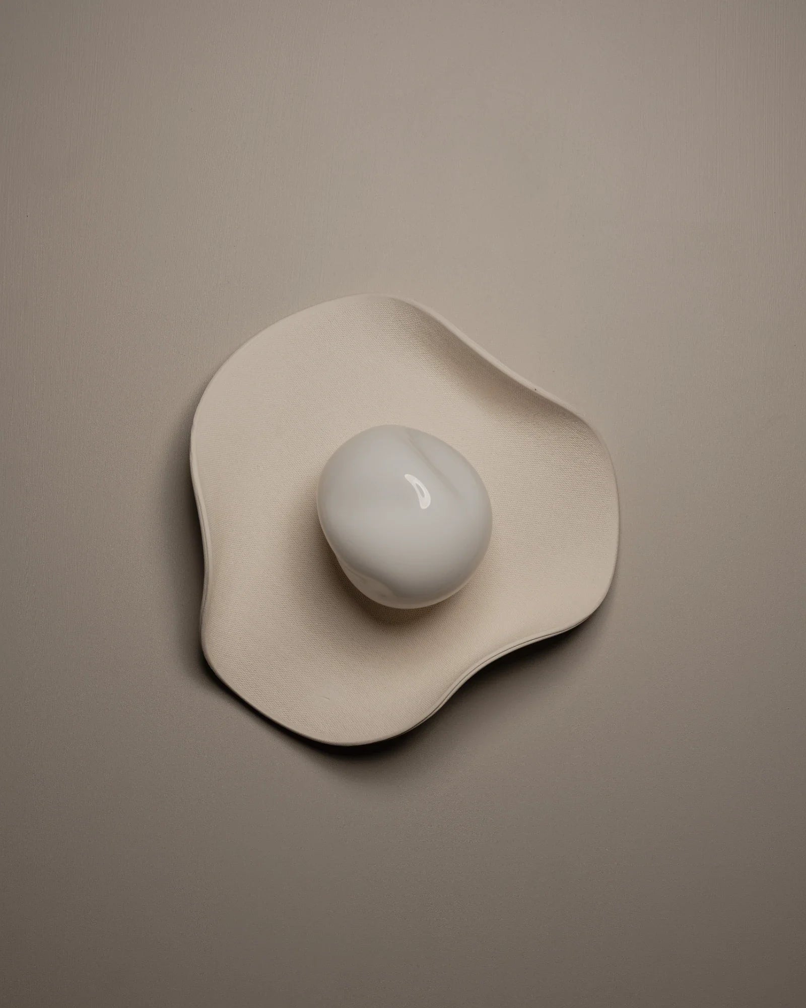 Ceramic Puddle Stone Wall Light