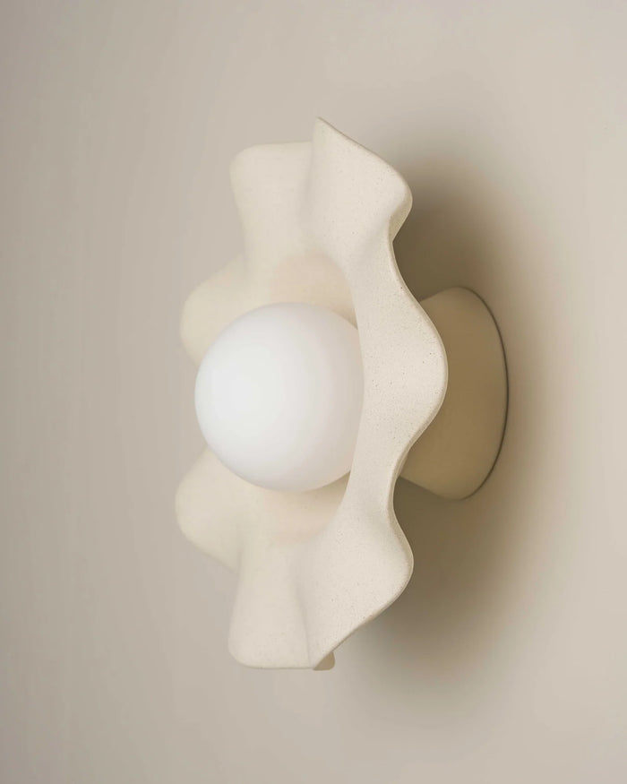 Wavy Ceramic Pearl Wall Light