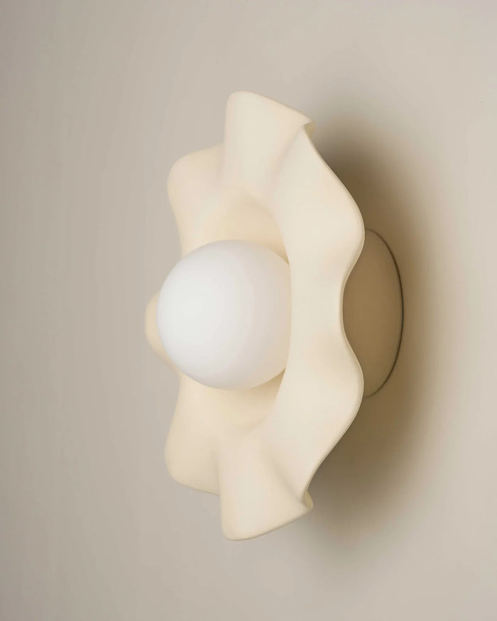 Wavy Ceramic Pearl Wall Light