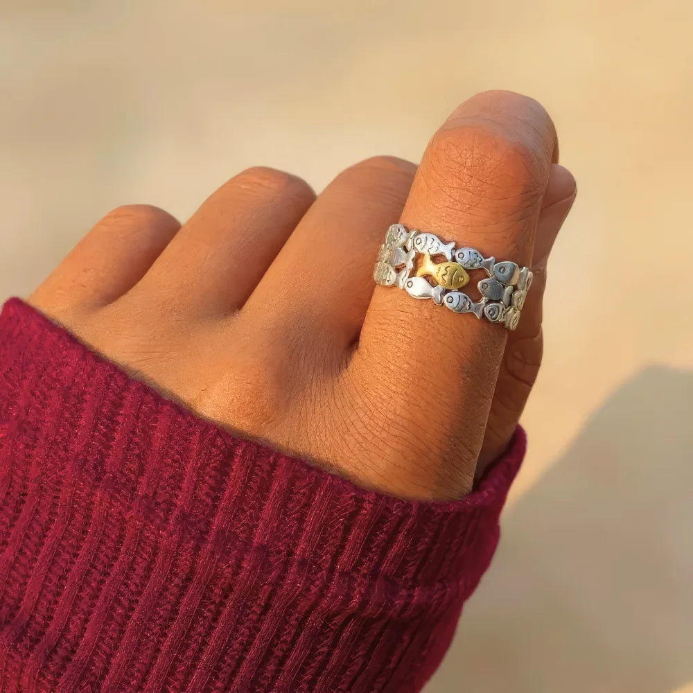 Ring-Swim Against The Current